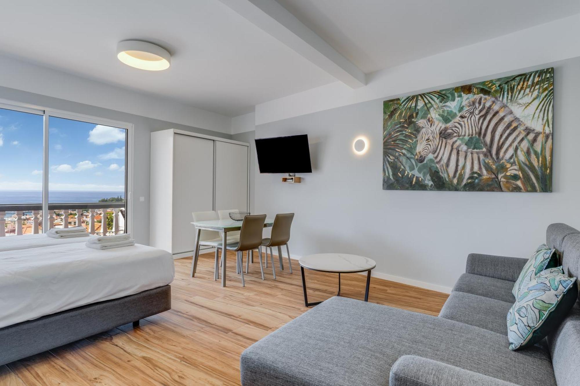 Winter 2 Apartment *
